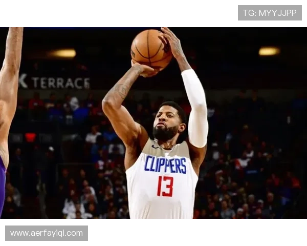 保罗·乔治的厨房里连盐都不放，说是为了保持味觉敏感——这人活得像AI